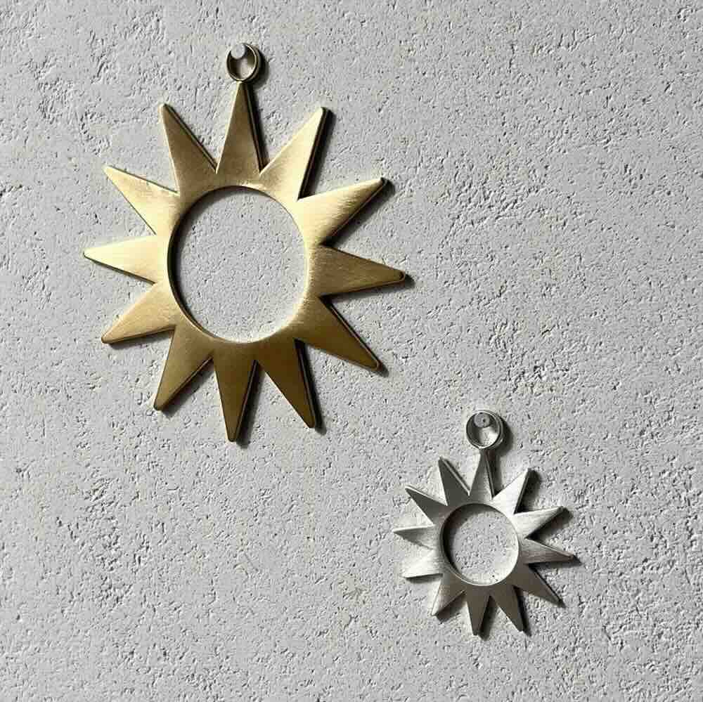 Mini Spur Ornament – EMBLM Fine Jewelry