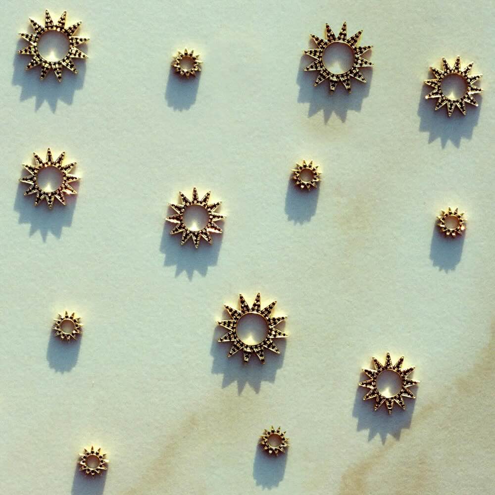 Pavé Spur Earring – EMBLM Fine Jewelry