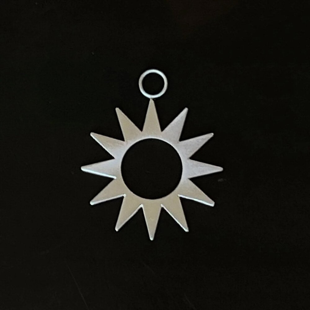 Mini Spur Ornament – EMBLM Fine Jewelry